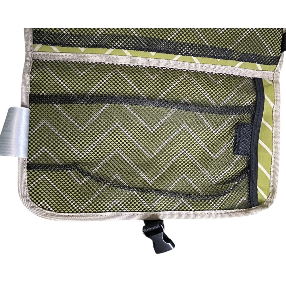 Peary Beary Baby Portable Changing Station Diaper Changing Pad Clutch Green NWT - Picture 7 of 11